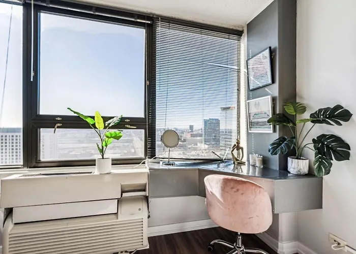 Дом отдыха Downtown Mich Ave, Grant Park, Museums 2bd-2ba #20